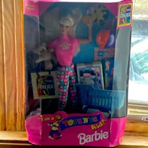 Barbie Toy-r -us 50th anniversary doll